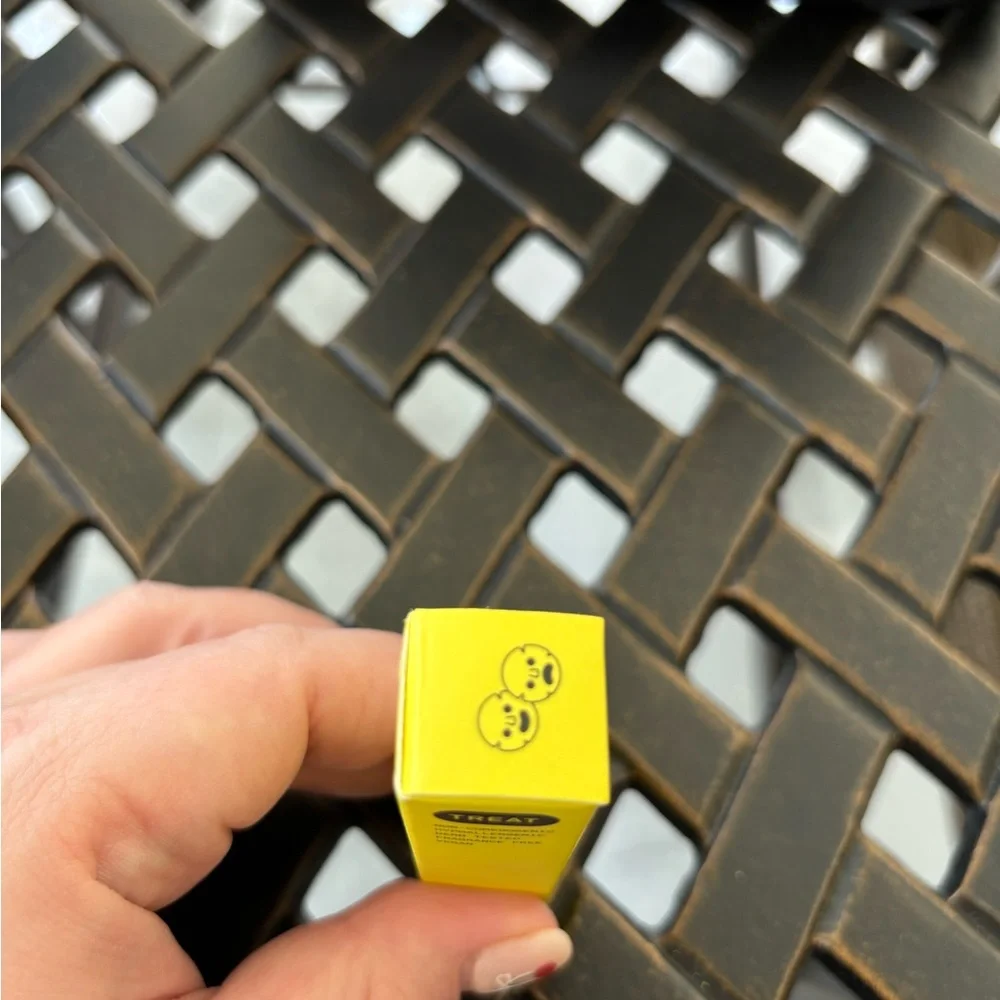 Sofie Pavitt Face Mandelic Clearing Serum - Picture 5 of 5